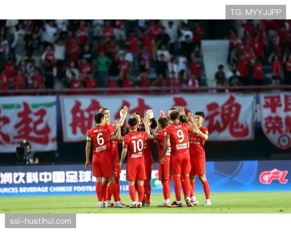 中超联赛竞争强度明显提升 第五名与榜首分差大幅缩减
