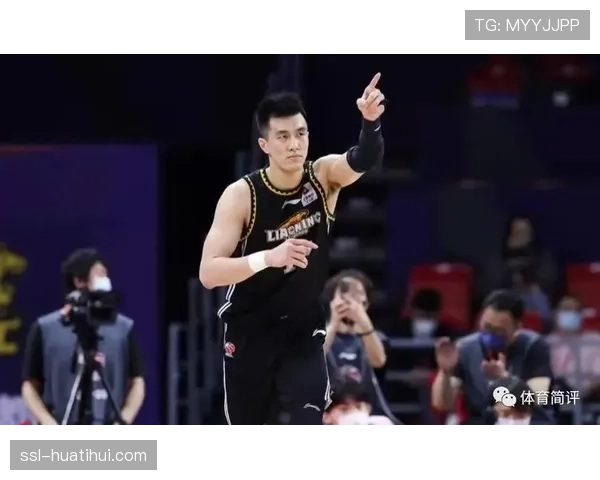 郭艾伦伤愈复出连场贡献高分 关键第四节独得十二分助广州逆转