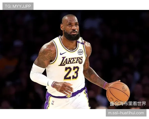 詹姆斯角色转型引发关注，体系适配性成争冠关键因素